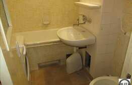 3 camere, 64.50 mp, decomandat, zona strazii Calea Floresti!