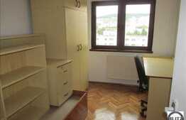 3 camere, 64.50 mp, decomandat, zona strazii Calea Floresti!