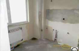 1 camera, decomandat, finisat, imobil nou, etaj intermediar, zona Oncos!