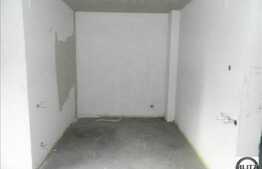 1 camera, decomandat, finisat, imobil nou, etaj intermediar, zona Oncos!