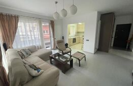 Apartament cu 3 camere, 63 mp, parcare, zona Vivo