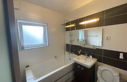 Apartament cu 3 camere, 63 mp, parcare, zona Vivo