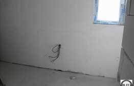 Mansarda, 120 mp utili, semifinisat,  in zona strazii Iuliu Hossu