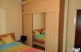 3 camere decomandate, 63 mp, zona Calea Floresti !