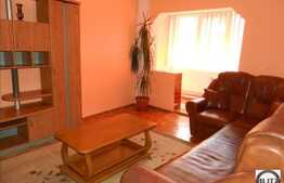 Apartament cu 2 camere, 52 mp, decomandat, mobilat dragut, zona Mc Donalds!