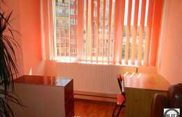 Apartament cu 2 camere, 52 mp, decomandat, mobilat dragut, zona Mc Donalds!