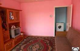 Apartament cu 2 camere, 52 mp, decomandat, mobilat dragut, zona Mc Donalds!