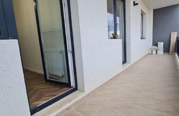 Apartament 3 camere, 61,5 mp utili, terasa 12,75 mp, garaj, zona Terra