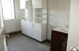 Apartament de inchiriat cu 2 camere 55 mp , cu balcon, zona Piata Mihai Viteazu