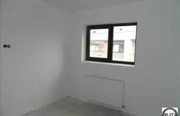 3 camere, 68 mp, decomandat, terasa 7 mp, gradina 80 mp, zona Florilor!