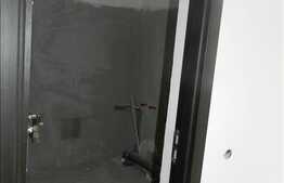 3 camere, 68 mp, decomandat, terasa 7 mp, gradina 80 mp, zona Florilor!