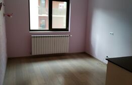 Apartament 7 camere, 2 bai, 145 mp, terasa 75 mp, boxa, parcare, zona Stejarului!