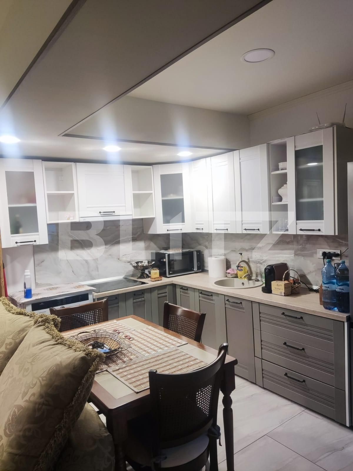 Apartament de vânzare 3 camere Central - 130242AV | BLITZ Brașov | Poza1