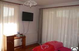 Vanzare 2 camere, 60 mp , plus balcon! Zona Eroilor!