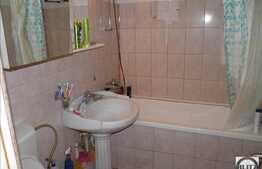 4 camere, 80.66 mp, decomandat, boxa la subsol, 2 balcoane, zona Observatorului