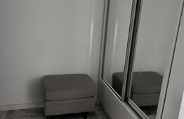 Apartament cu 3 camere, 79 mp, etaj intermediar, zona Vivo