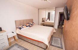 Apartament lux, 3 camere, 62mp, cu parcare si boxa, zona Porii