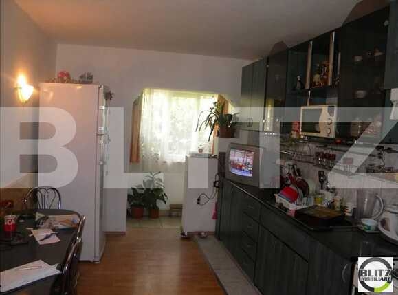 Apartament de vânzare 3 camere Floreşti - 1305AV | BLITZ Cluj-Napoca | Poza1