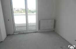 2 camere, 49 mp, terasa 12 mp, semifinisat, zona Iulius Mall