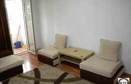 Apartament cu 3 camere de inchiriat, zona Hotel Premier, 62 mp
