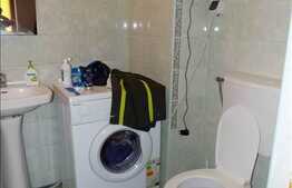 1 camera, 35 mp, parcare in curte, imobil tip casa, zona UMF!