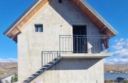 Casa individuala, 4 camere, 86 mp utili, 350 mp teren, Campenesti 