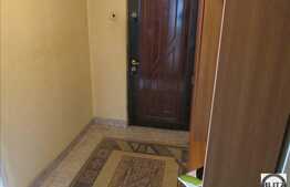 De vanzare apartament cu 3 camere decomandate 71 mp utili