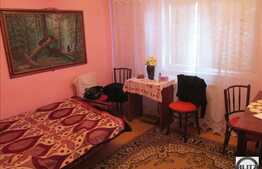 De vanzare apartament cu 3 camere decomandate 71 mp utili