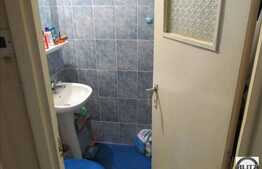 De vanzare apartament cu 3 camere decomandate 71 mp utili