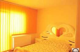 2 camere, 50 mp, balcon 10 mp, zona strazii Eroilor!