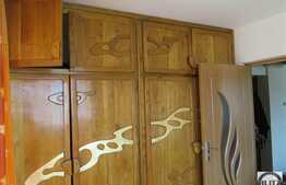 Apartament 3 camere, 67 mp, etaj intermediar, zona Sub Cetate! 2 garaje incluse!