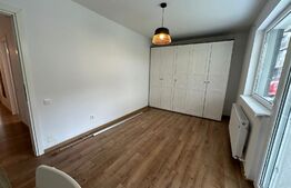 Apartament 3 camere, 71mp, parcare,  zona Vivo 