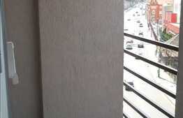 O camera, 44 mp, Central, superfinisat!