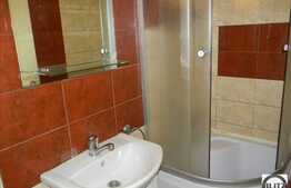 Garsoniera, 27 mp, boxa, complet mobilat, zona centrala!