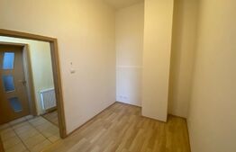 Apartament de 3 camere, decomandat, 60 mp, strada Horea