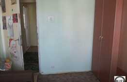 3 camere, 67 mp utili, decomandat, boxa la subsol, zona strazii Trascaului!