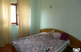 Apartament 2 camere, 52 mp utili, debara, 2 balcoane inchise, zona Intre Lacuri