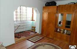 Apartament 2 camere, 52 mp utili, debara, 2 balcoane inchise, zona Intre Lacuri