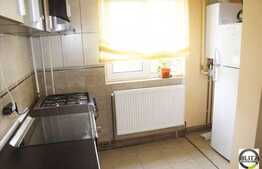 2 camere de inchiriat, 50 mp, decomandat, zona strazii Lunii