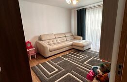 Apartament 3 camere, 68 mp, cu parcare, Floresti, zona Eroilor 