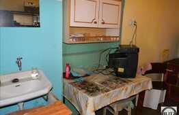 3 camere, semidecomandat, 48 mp, zona Casa de Cultura a Studentilor