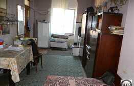 3 camere, semidecomandat, 48 mp, zona Casa de Cultura a Studentilor