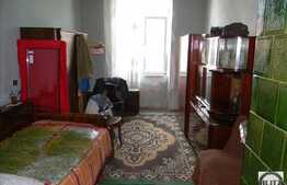 3 camere, semidecomandat, 48 mp, zona Casa de Cultura a Studentilor