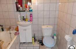 Apartament 3 camere, 70 mp, decomandat, boxa subsol, zona Billa