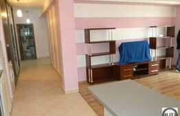 Vanzare 3 camere, 78 mp, mobilat si utilat, loc parcare, zona Piata Floresti!