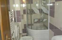 Vanzare 3 camere, 78 mp, mobilat si utilat, loc parcare, zona Piata Floresti!