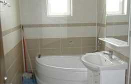 Vanzare 3 camere, 78 mp, mobilat si utilat, loc parcare, zona Piata Floresti!