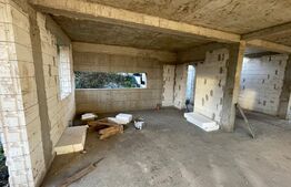 Casa individuala, 4 camere,136mp, teren 700mp, garaj 21mp, intrare Chinteni