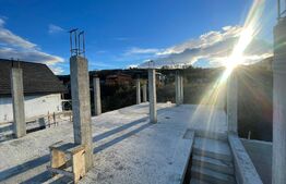 Casa individuala, 4 camere,136mp, teren 700mp, garaj 21mp, intrare Chinteni