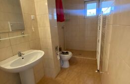 Spatiu de birou, 150 mp, 5 camere, 2 bai, parcare, zona Moților